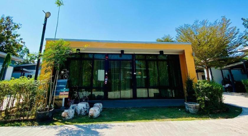 69度假村酒店 那空拍侬府 外观 照片
